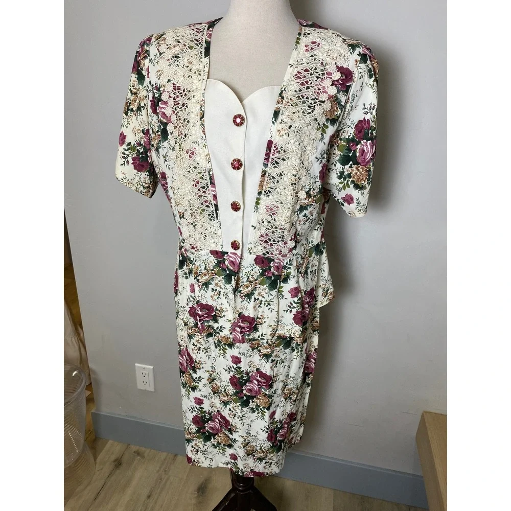 Vintage Asriel USA Floral 2 Piece Skirt Set Lace Trim Crochet Buttons 80s 90s L